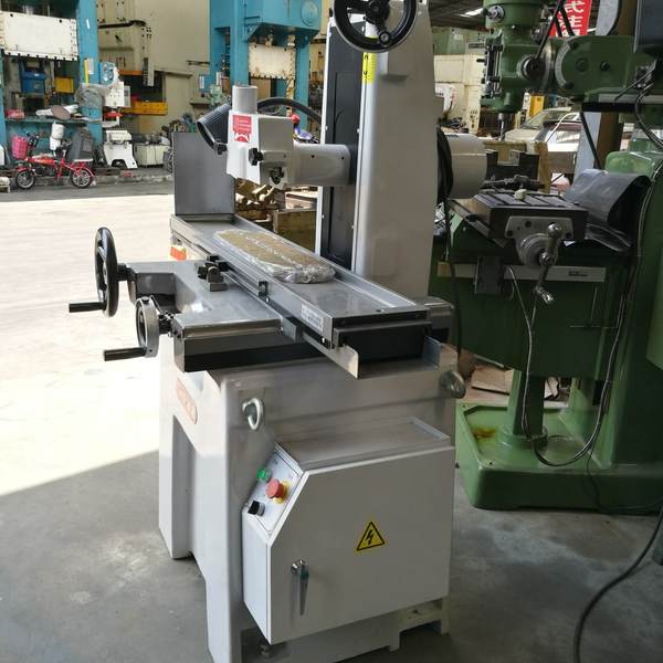 中正 平面磨床 618