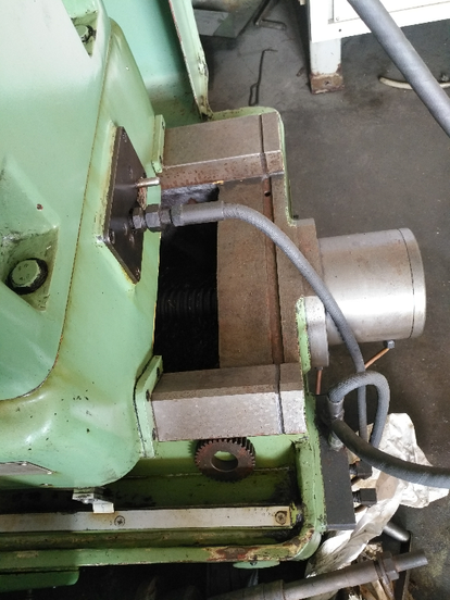 重庆机床 滚齿机 y3150e