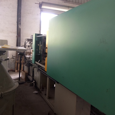 广船国际 卧式注塑机 SNA200